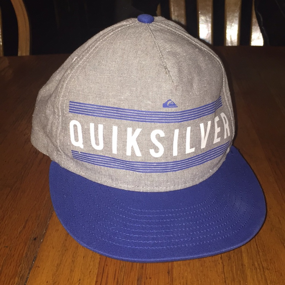 Quicksilver cap wide bill. OSFM